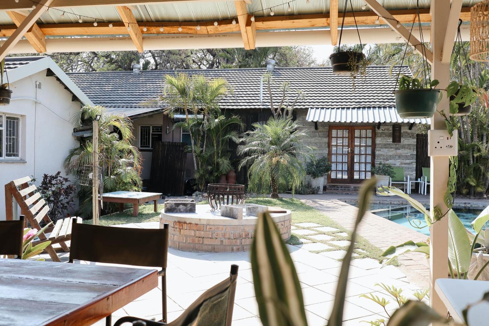 A Traveller's Palm Hotell Phalaborwa Eksteriør bilde